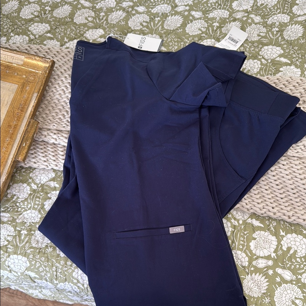 Figs Navy Blue Top and Pant Set NWT